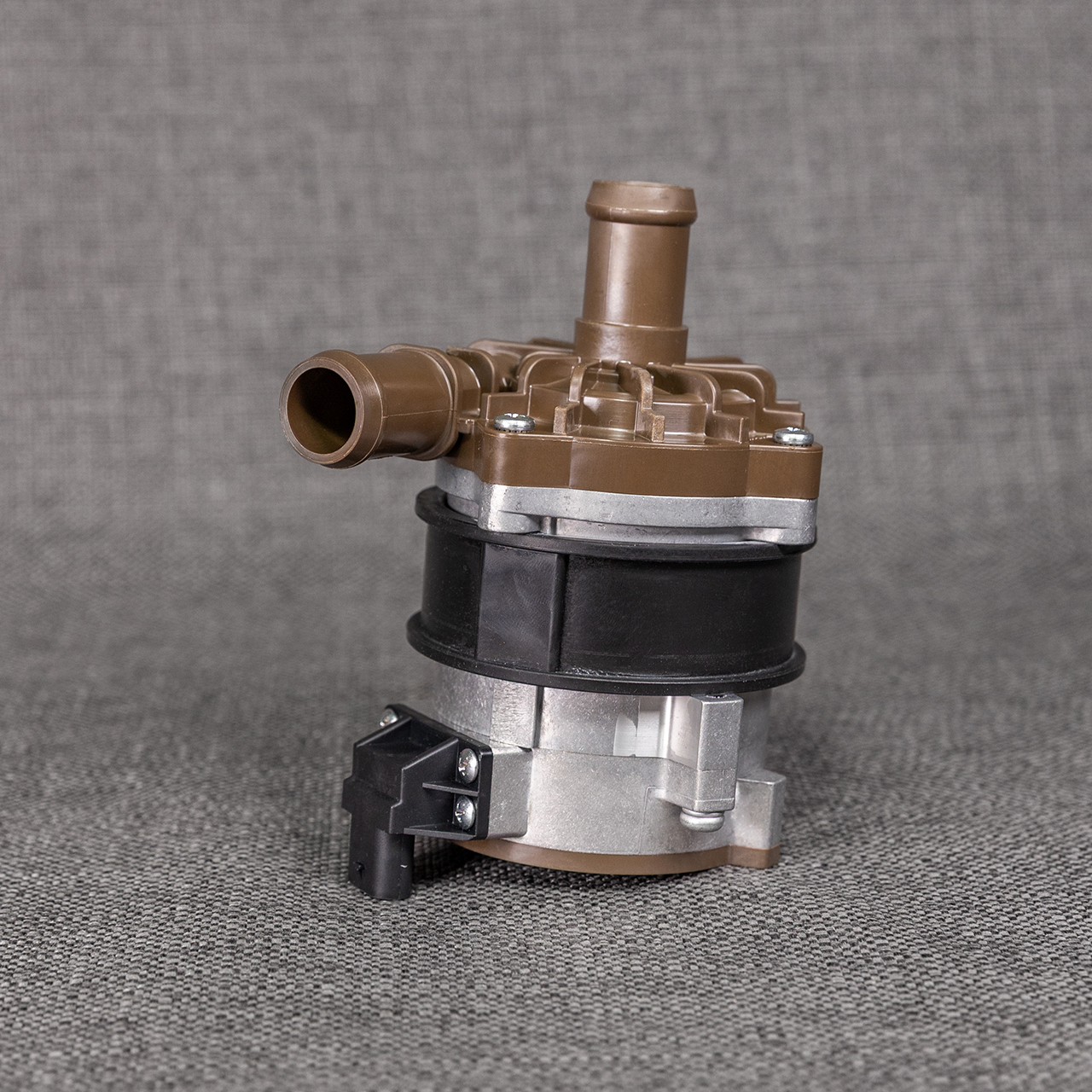 Water to Air Aftercooler Pump - Image 2